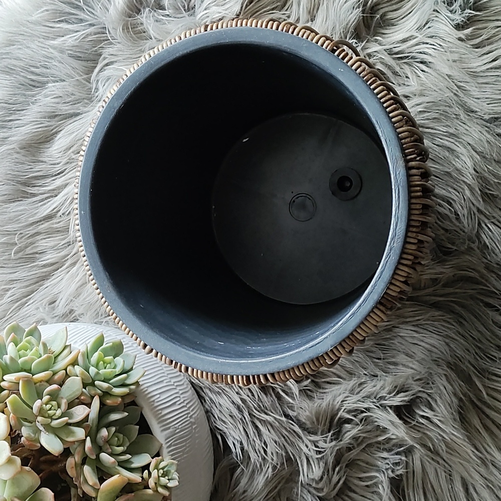 Rattan Boho Planter Pot - Picture 4 of 5